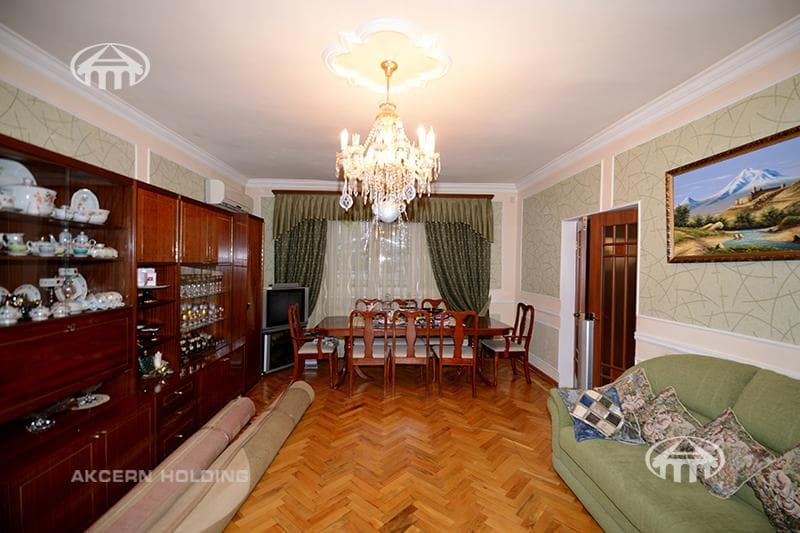 Առանձնատուն · 5 սեն. · 104 մ² · Աջափնյակ
