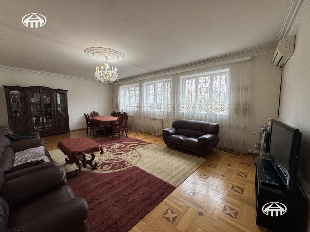 Дом · 4 комн. · 156 м² · Аджапняк