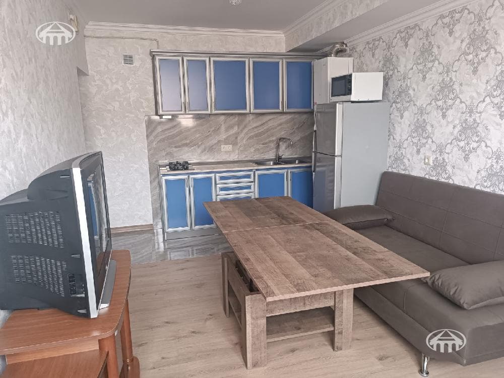 Квартира · 72 м² · Аван
