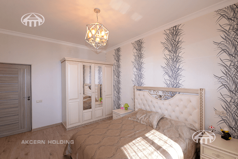 Mansion · 5 rooms · 280 m² · v. Arinj