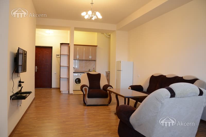 Apartment · 2 rooms · 59 m² · Kentron