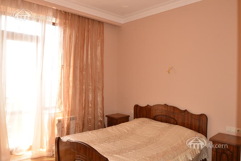 Особняк · 7 комн. · 406 м² · Норк-Мараш