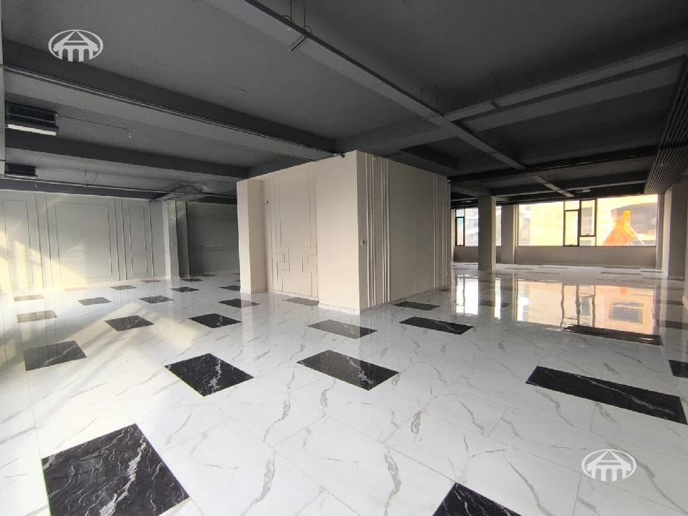 Office · 588 m² · Kanaker-Zeytun