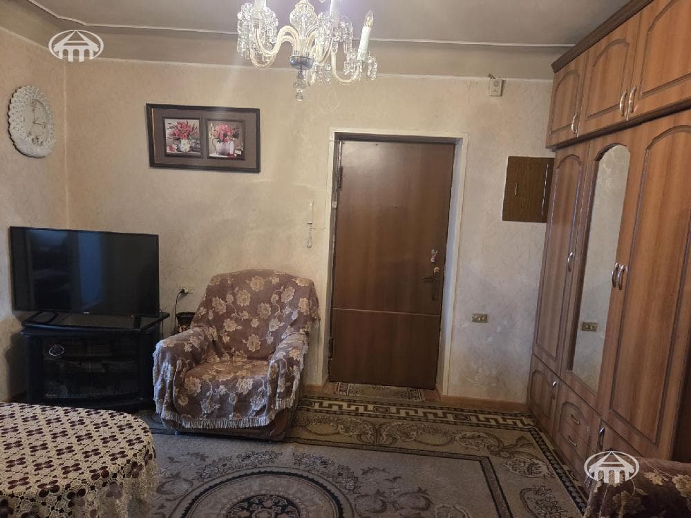 Apartment · 2 rooms · 76 m² · Arabkir