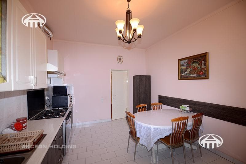 Особняк · 9 комн. · 605 м² · Норк-Мараш