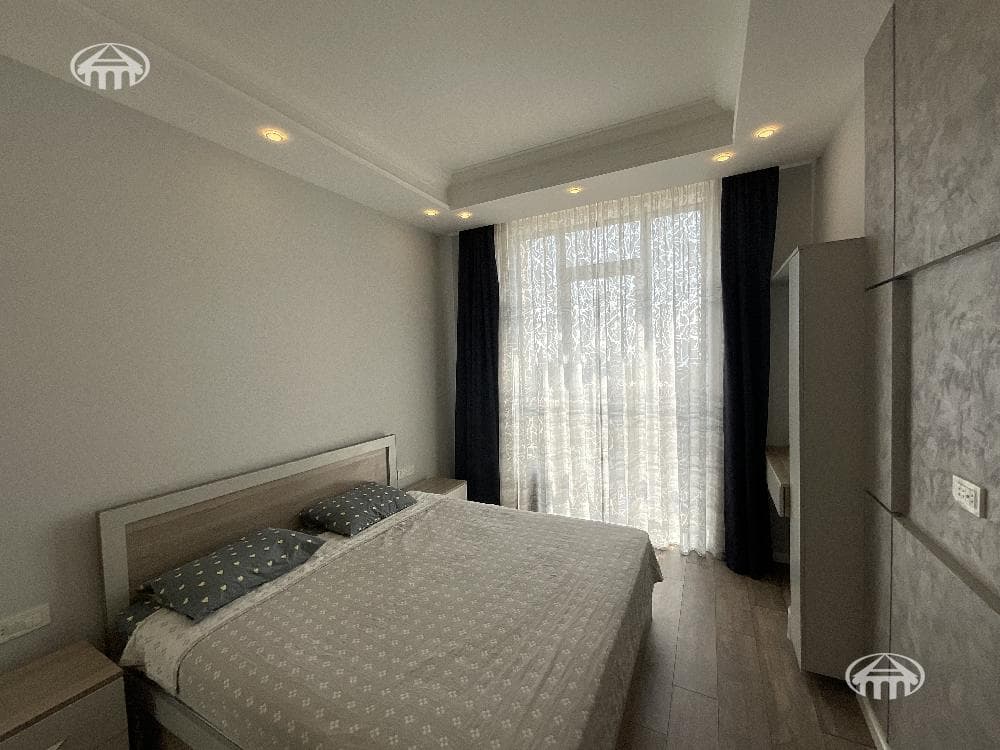 Квартира · 3 комн. · 70 м² · Арабкир
