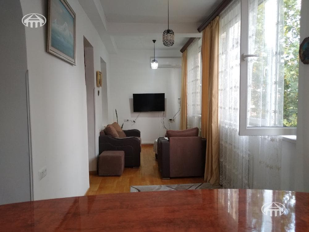 Apartment · 1 rooms · 48 m² · Kentron