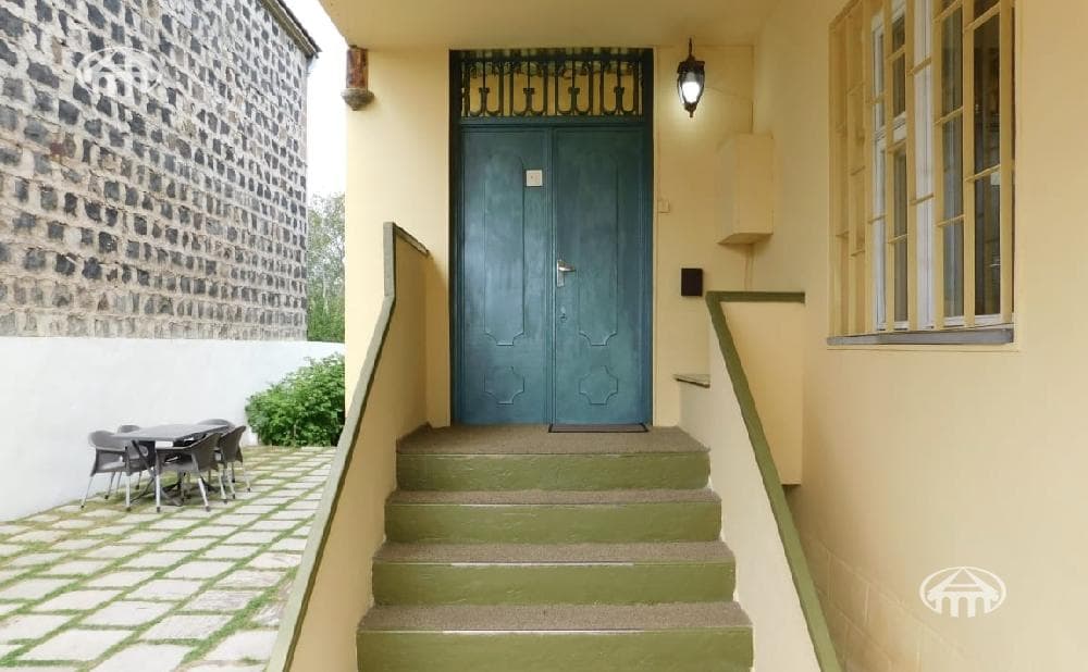 Mansion · 5 rooms · 317 m² · Sevan