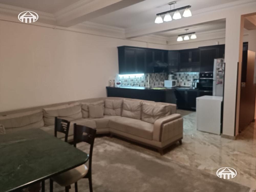 House · 5 rooms · 288 m² · Arabkir
