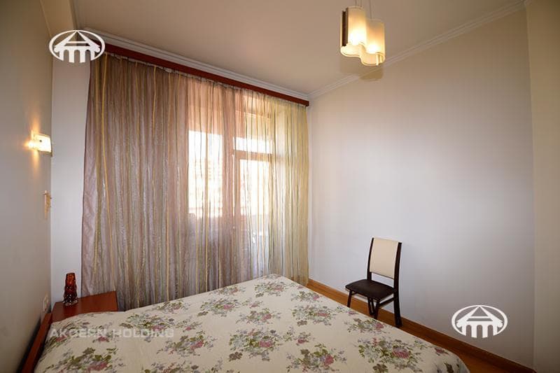Квартира · 2 комн. · 63 м² · Кентрон