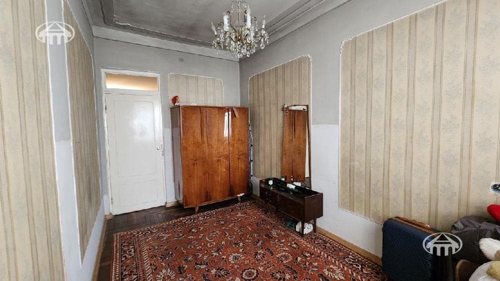 Дом · 6 комн. · 371 м² · Эребуни