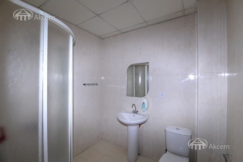 Office · 98 m² · Kentron