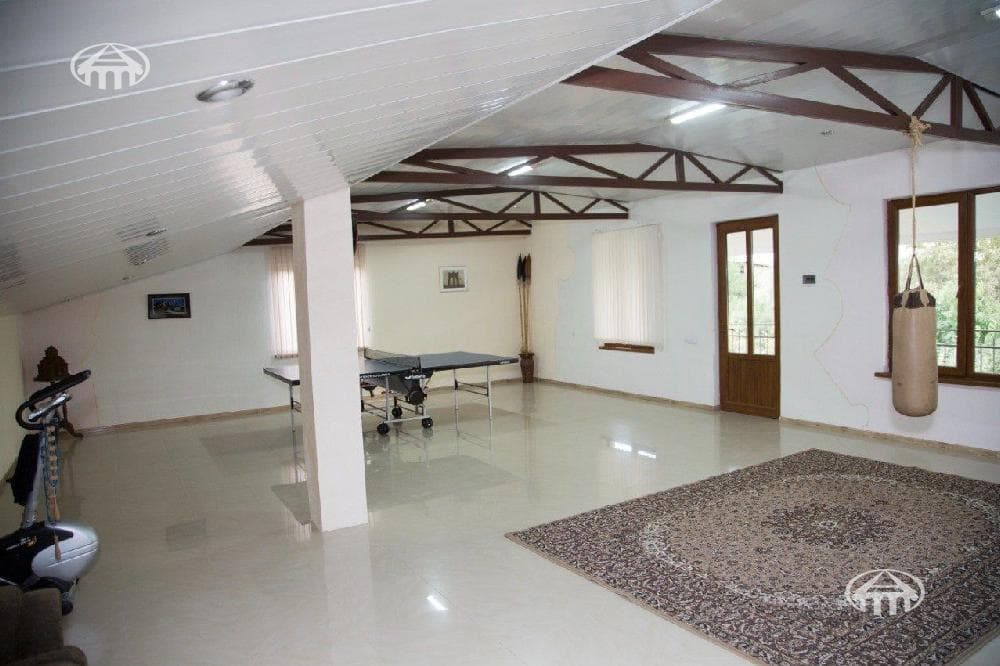 Mansion · 4 rooms · 360 m² · Ashtarak