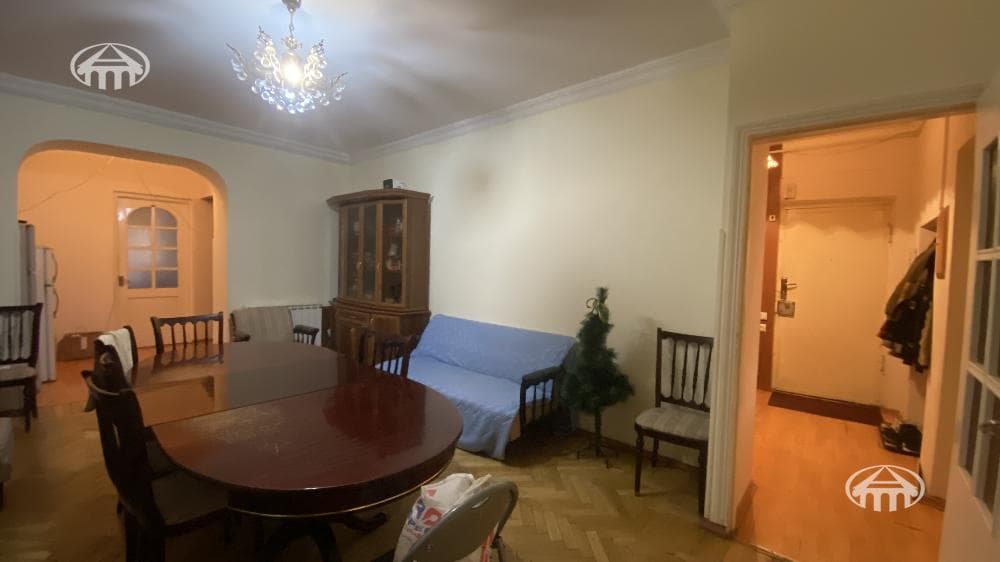 Apartment · 4 rooms · 137 m² · Kentron