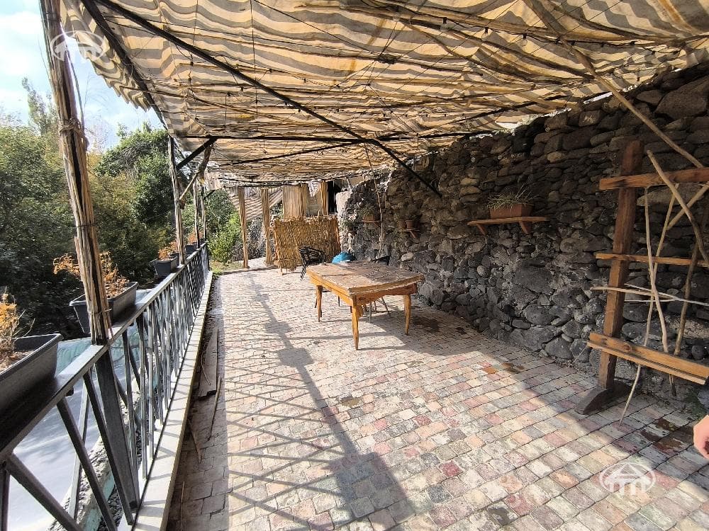 Ресторан · 240 м² · Кентрон