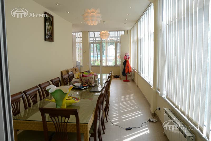 Загородный дом · 8 комн. · 586 м² · Дзорахпюр