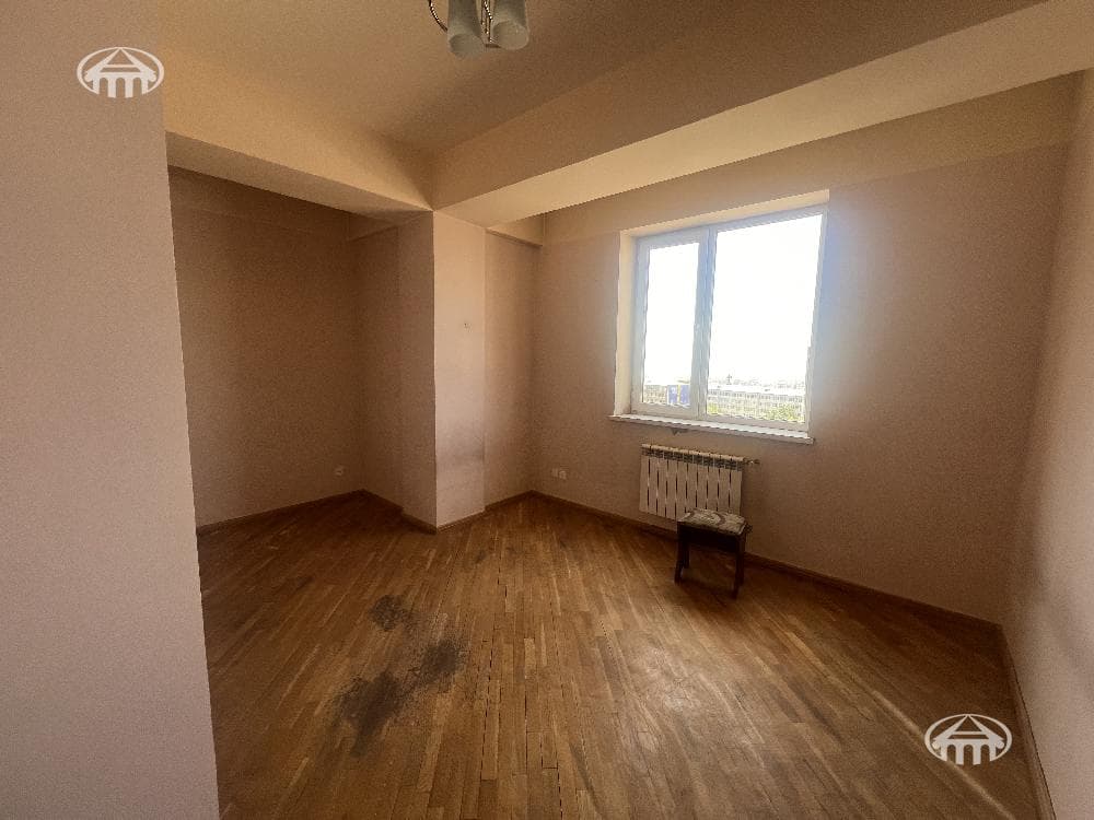 Apartment · 4 rooms · 120 m² · Kanaker-Zeytun