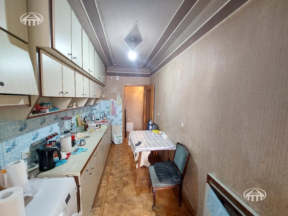 Квартира · 3 комн. · 96 м² · Давташен
