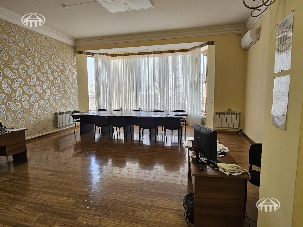 Retail · 768 m² · Malatia-Sebastia