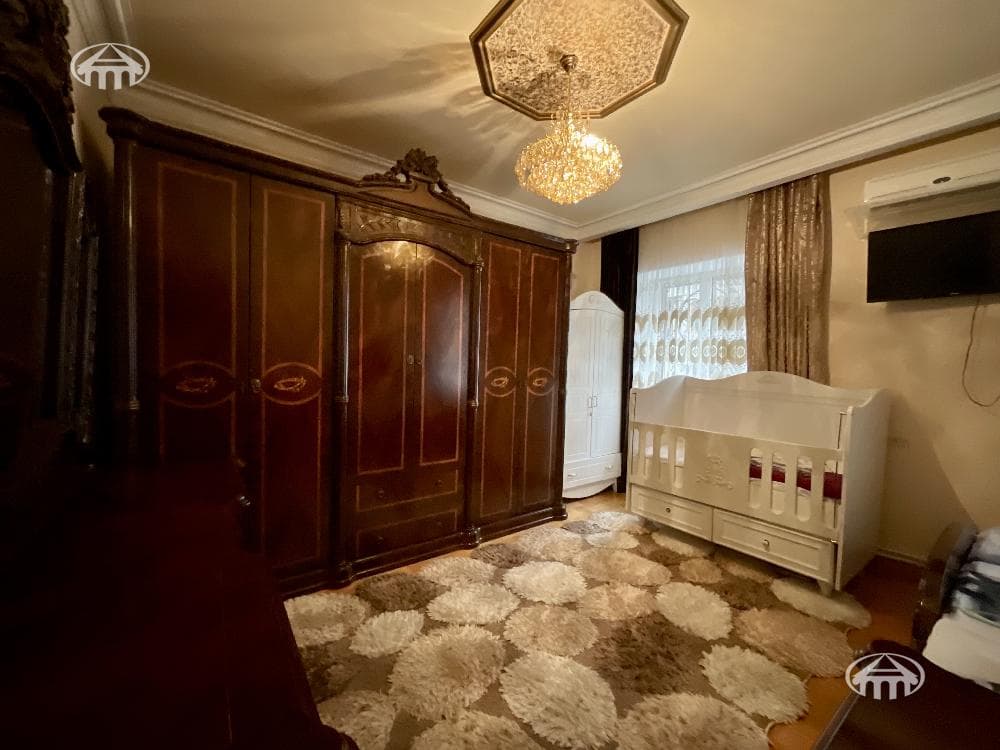 Дом · 5 комн. · 294 м² · Арабкир