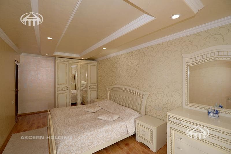 Apartment · 5 rooms · 193 m² · Arabkir