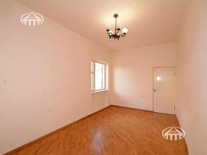 Առանձնատուն · 7 սեն. · 540 մ² · Աջափնյակ