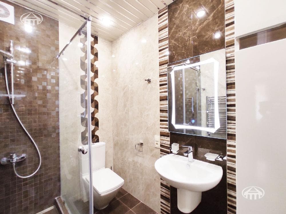 Apartment · 3 rooms · 86 m² · Kentron