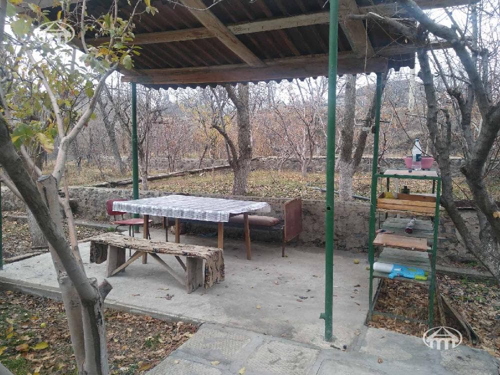 Առանձնատուն · 5 սեն. · 256 մ² · Բալահովիտ