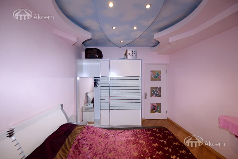 Apartment · 2 rooms · 70 m² · Arabkir
