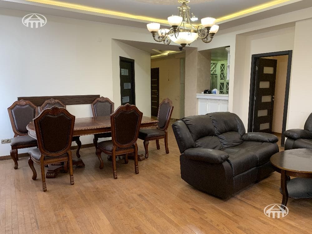 Apartment · 3 rooms · 108 m² · Kentron