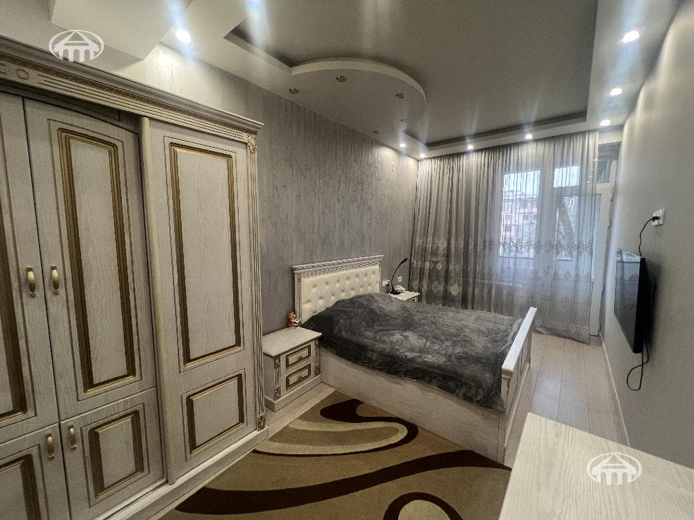 Բնակարան · 3 սեն. · 94 մ² · Աջափնյակ
