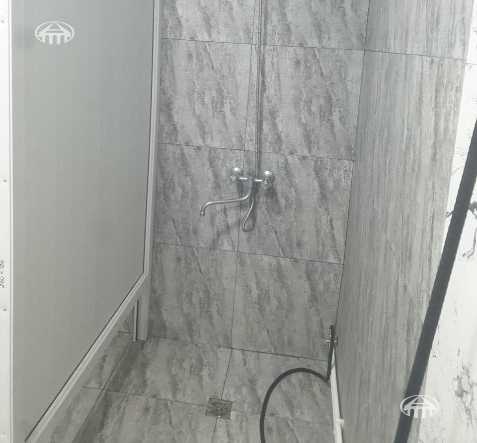 House · 6 rooms · 357 m² · Shengavit