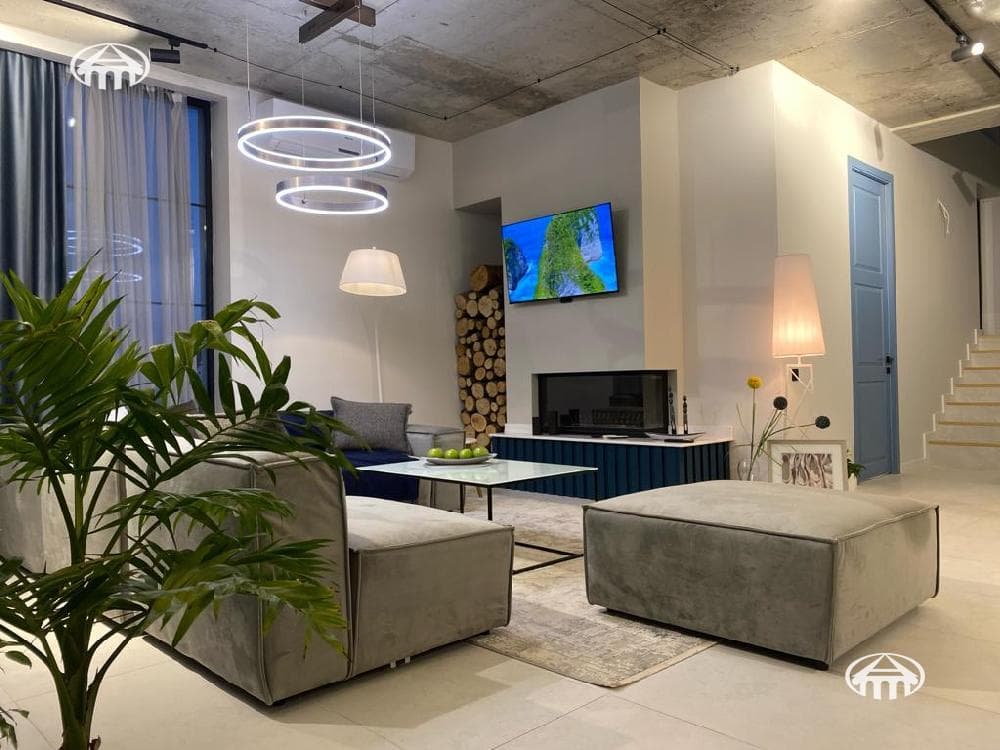 Mansion · 5 rooms · 380 m² · Arabkir