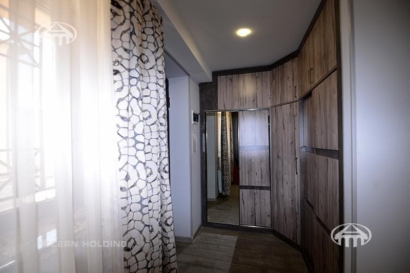 Apartment · 3 rooms · 97 m² · Kentron