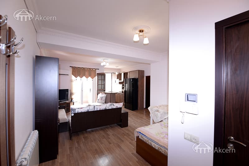 Квартира · 3 комн. · 69 м² · Канакер-Зейтун