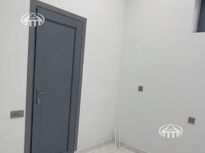 Խանութ · 335 մ² · Զովունի