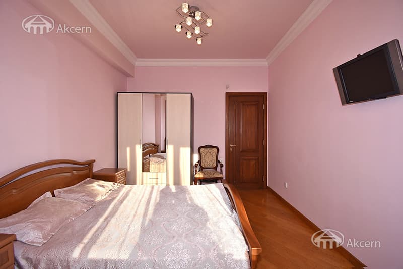Apartment · 3 rooms · 95 m² · Kanaker-Zeytun