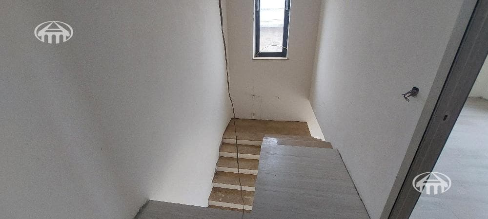 Особняк · 5 комн. · 267 м² · Джрвеж