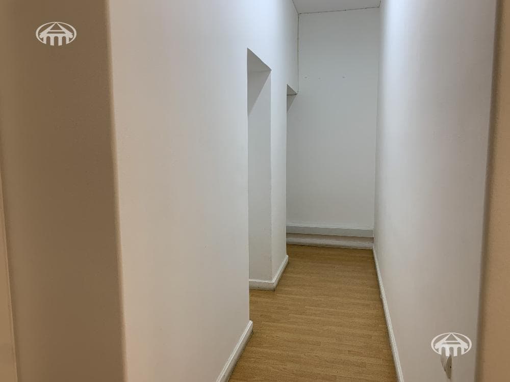 Office · 15 m² · Kentron