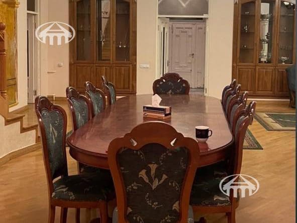 Mansion · 5 rooms · 350 m² · Erebuni