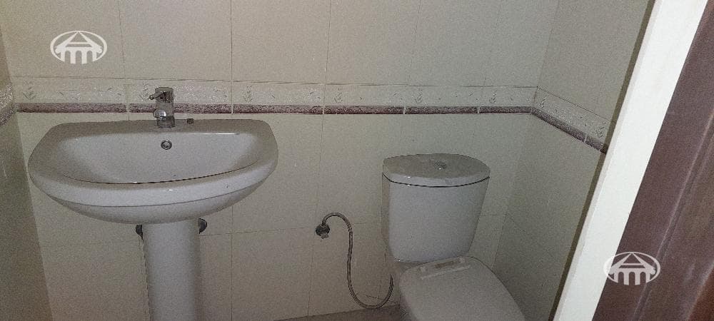 Բնակարան · 4 սեն. · 140 մ² · Կենտրոն