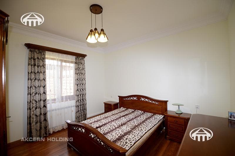 Mansion · 4 rooms · 121 m² · Mrgashen