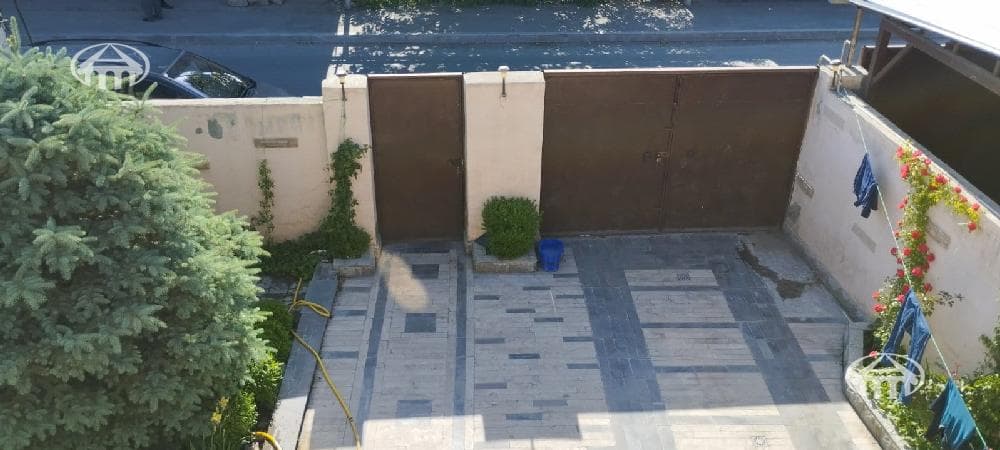 Mansion · 128 m² · Zovuni