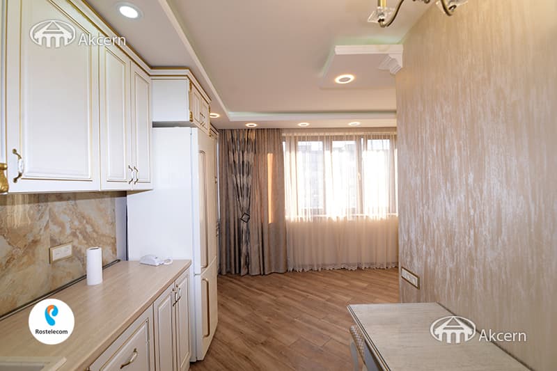 Квартира · 3 комн. · 92 м² · Кентрон