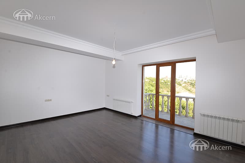 Особняк · 9 комн. · 720 м² · Канакер-Зейтун