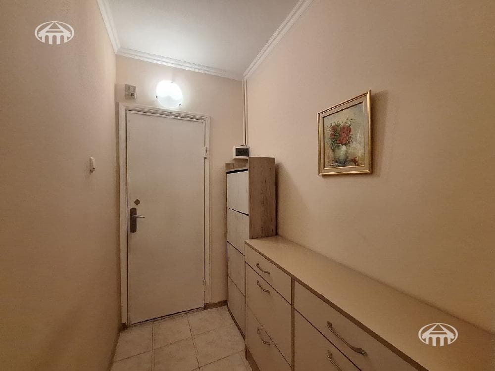 Apartment · 2 rooms · 66 m² · Avan