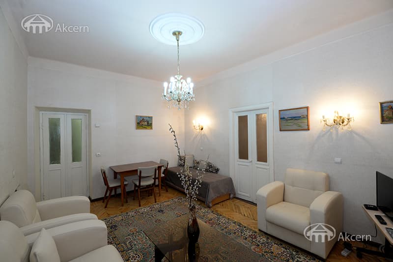 Apartment · 2 rooms · 46 m² · Kentron