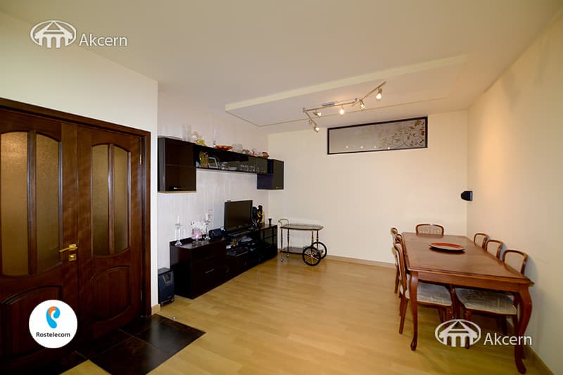 Apartment · 4 rooms · 159 m² · Kentron