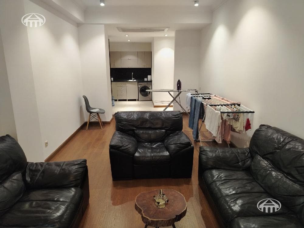 Квартира · 4 комн. · 129 м² · Кентрон