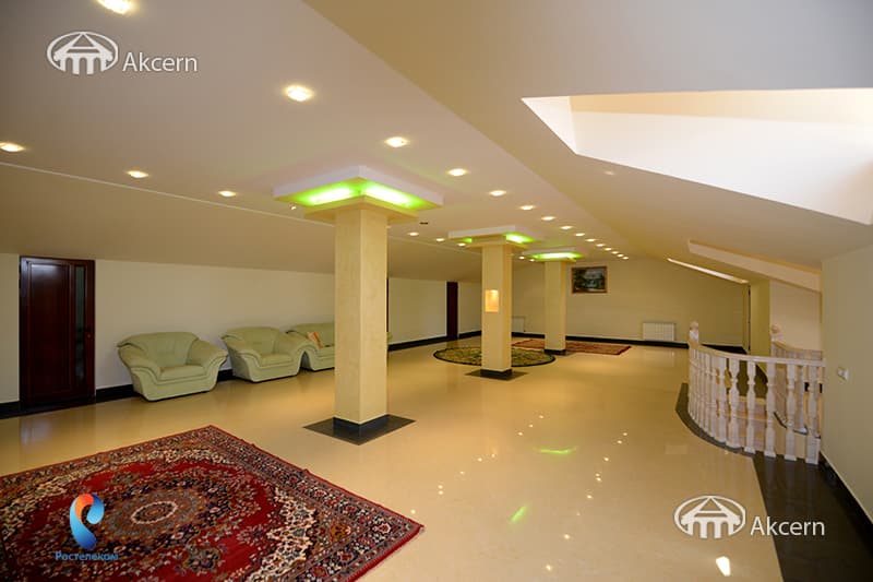 Mansion · 5 rooms · 586 m² · Avan — photo 23 / 34